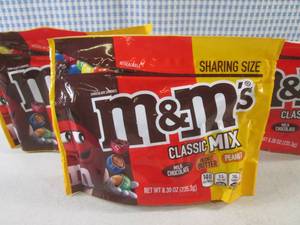 (B-3) 3 Sharing Size Bags M&Ms Cla...
