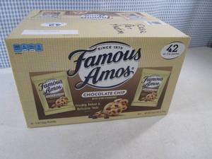 (C-1) 42 - 2oz Pouches Famous Amos ...
