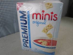 (C-2) 6 Boxes of Saltine Crackers M...
