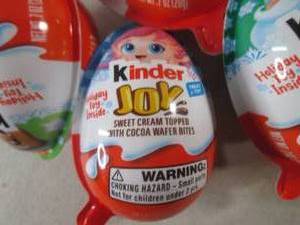 (B-3) 12 Kinder Joy Best by May 202...