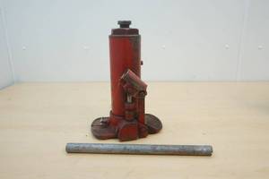 hydraulic bottle jack