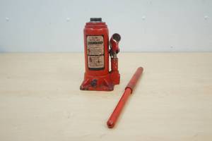 hydraulic bottle jack
