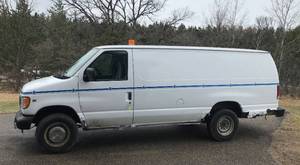 2002 Ford E250 Van