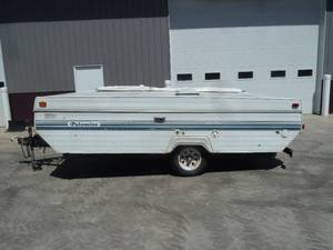lot 2A image: 1995 Palomino Mustang RV