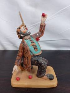 lot 82 image: Emmett Kelly Clown Figurine