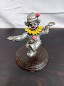 lot 83 image: Pewter Clown