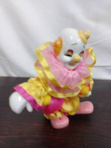 lot 87 image: Porcelain Clown
