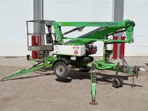 Nifty Towable Hydraulic Lift
