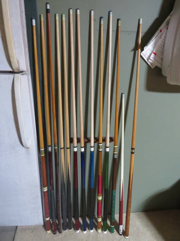 Waverly MN. Estate Sale Furniture/Bedroom, Furniture/Living Room