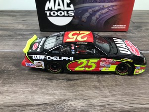 lot 33 image: 2002 Action 10th Anniversary Mac Tools Jerry Nadeau Monte Carlo #25 UAW  Delphi 124 scale die cast stock car