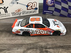 lot 64 image: 1999 Nascar Action Racing Collectibles Tony Stewart Pontiac #20 Home Depot  Habitat for Humanity 124 scale die cast stock car