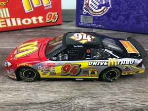 lot 65 image: 2000 Nascar Action Racing Collectibles Bill Elliott Taurus #94 McDonalds  25th Anniversary 124 scale die cast stock car