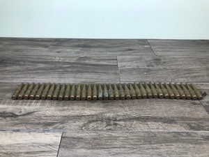 lot 140 image: 33 - Military dummy rounds