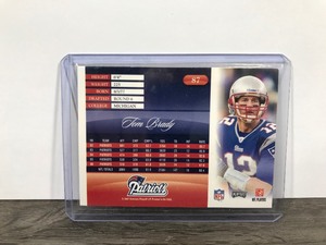 lot 328 image: 2007 Playoff Prestige #87 Tom Brady