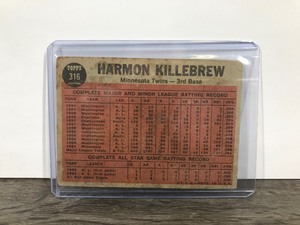 lot 365 image: 1962 Topps Harmon Killebrew sends one to orbit baseball card #316