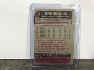 lot 380 image: 1977 Topps Terry Bradshaw football card #245