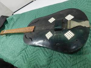 lot 263 image: Metal guitar
