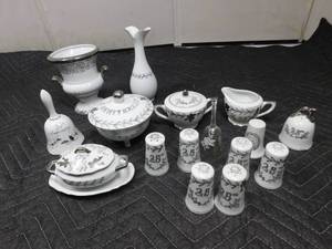 lot 295 image: Lefton 25th anniversary pieces