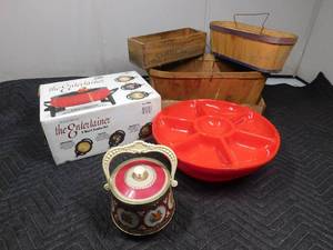 lot 298 image: Vintage baskets, wood cheese box, tin, new fondue pot