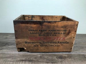 lot 389 image: Winchester small arms ammunition wooden crate