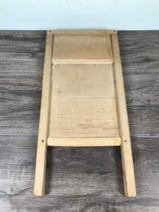 lot 392 image: Vintage wooden wood pail Washboard