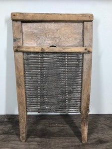 lot 395 image: Vintage wooden framed metal washboard