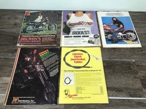 lot 420 image: 5 - Vintage motorcycle magazines