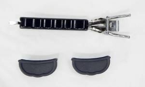 lot 72 image: Vintage Guardian Service Detachable Utility Handle and 2 Serving Handles