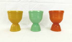 lot 34 image: Lot of 3 Vintage Hankscraft Fiesta Go Along Double Egg Cups