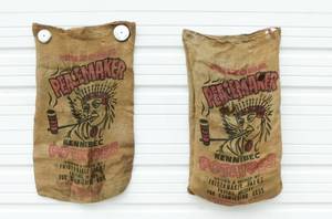lot 127 image: Set of 2 Vintage Arizona Peacemaker Kennebec Potatoes Burlap Sacks