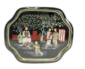 lot 116 image: Vintage Metal Asian Tray