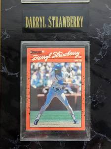 lot 148 image: Vintage Darryl Strawberry Plaque