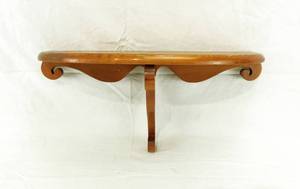 lot 152 image: Vintage Wood Plate Shelf
