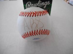 lot 4 image: Albert Pujols Autographed Baseball