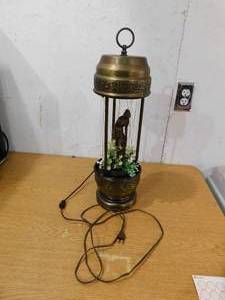 lot 118 image: RARE Vintage 70s Rain Oil Lamp wGreek Goddess & Foliage Works