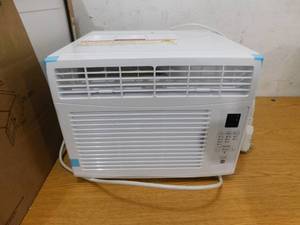 lot 143 image: GE  6,000 BTU 115-Volt Window Air Conditioner for Bedroom or 250 sq. ft. Rooms in White with Remote, Included Install Kit