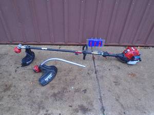 Craftsman 4 cycle weed trimmer with extra head. Rewind needs to be fixed or use electric start adapter. Tested & works. As shown.