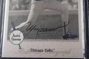 lot 64 image: 2002 Fleer Greats Andre Dawson Autograph