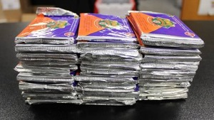 lot 99 image: 1991 Upper Deck Loony Tunes Comic Ball 2 Unopened Pack Lot  55 Packs