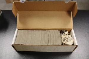 lot 101 image: 1979 Topps Football Complete Set 1-400  Features Earl Campbell Rookie Card