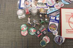lot 110 image: Minnesota Twins & Baseball NoveltyCollectible Resale Lot  66 Items