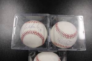 lot 121 image: Minnesota Twins Single Signed Autograph Baseball Lot  Jason Kubel - Kyle Gibson - Jose Morales