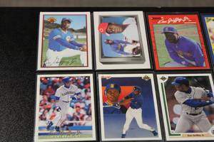 lot 137 image: Ken Griffey Jr Baseball Card Lot  20 Different Cards w Rookie Card