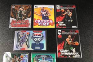 lot 174 image: Giannis Antetokounmpo & Kevin Durant Insert  Parallel Lot  7 Cards