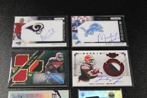 lot 209 image: Mixed Years Football Relic Autograph Lot  6 Autograph Cards