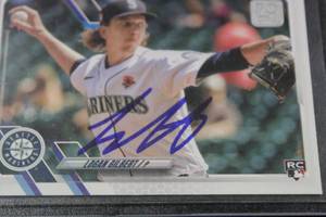 lot 237 image: 2021 Topps Update Logan Gilbert #US318 Rookie Card In Person Autograph