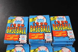 lot 284 image: 1990 Fleer Baseball Unopened Pack Lot  60 Packs