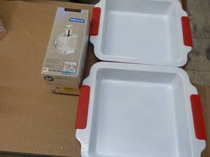 2 - 8  Square Ceramic Coated Baking pans