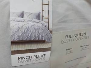 Pinch Pleat Grey Duvet Cover Set