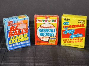 lot 424 image: (3) Assorted Card Sets